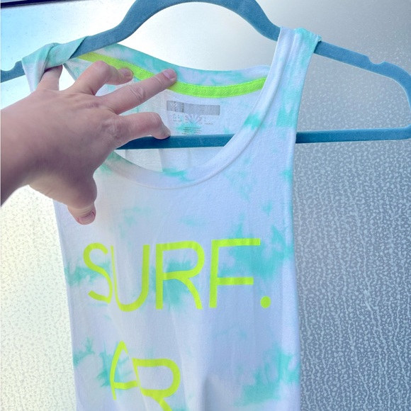 Forever 21 | Muscle Tank - Picture 2 of 3